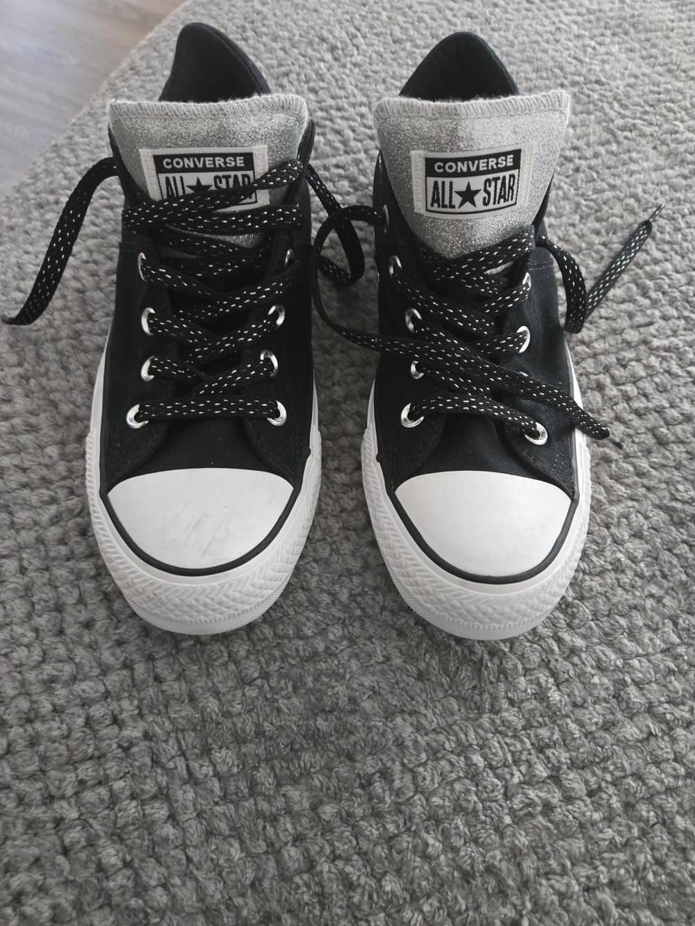 Converse Chuck Taylor All Star Black Silver Glitter Tongue Women’s 10 – New